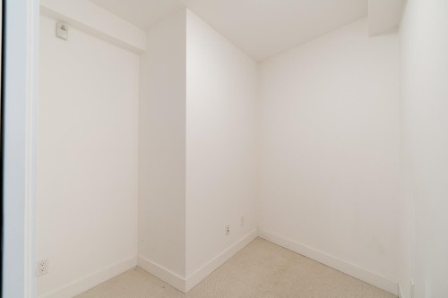 603-14955 Victoria Avenue, White Rock, BC 