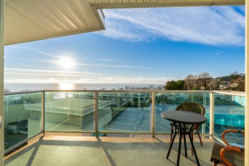 603-14955 Victoria Avenue, White Rock, BC 