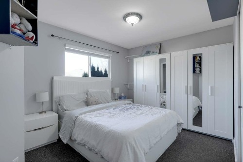 18461 65 Avenue, Surrey, BC 