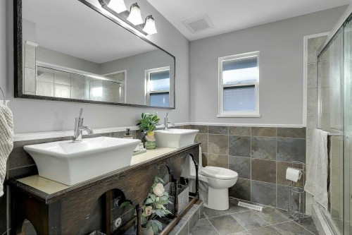 18461 65 Avenue, Surrey, BC 