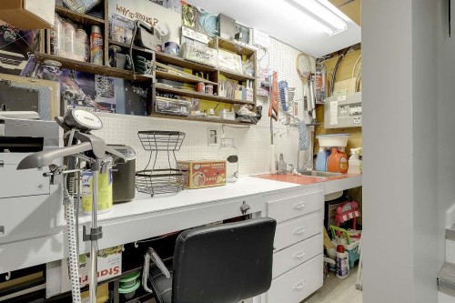 18461 65 Avenue, Surrey, BC 