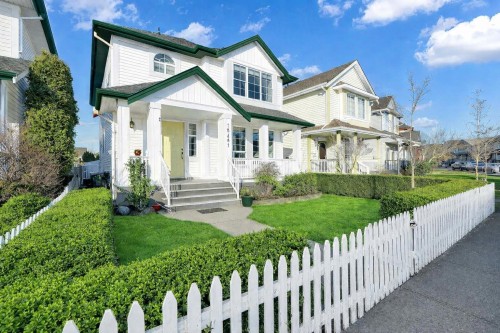 18461 65 Avenue, Surrey, BC 