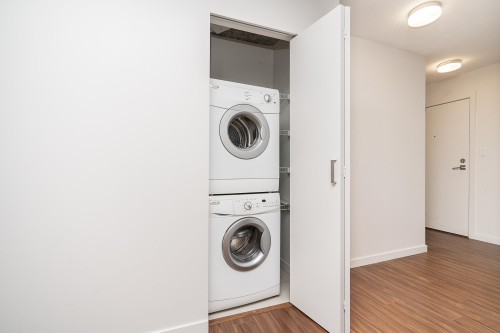 2709-13325 102A Avenue, Surrey, BC 