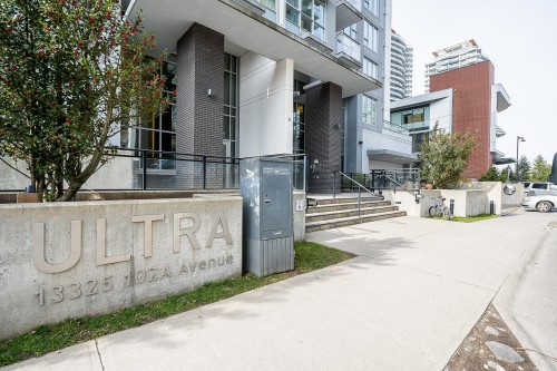 2709-13325 102A Avenue, Surrey, BC 