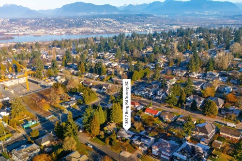 13817 Berg Road, Surrey, BC 