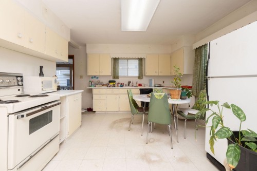 13817 Berg Road, Surrey, BC 