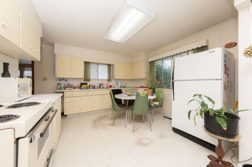 13817 Berg Road, Surrey, BC 