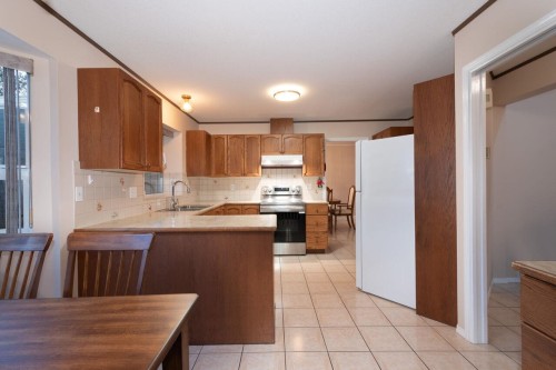 6081 185B Street, Surrey, BC 