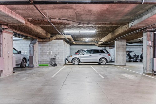 701-3170 Gladwin Road, Abbotsford, BC 