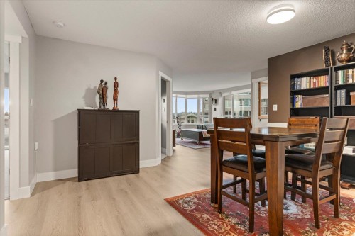 701-3170 Gladwin Road, Abbotsford, BC 