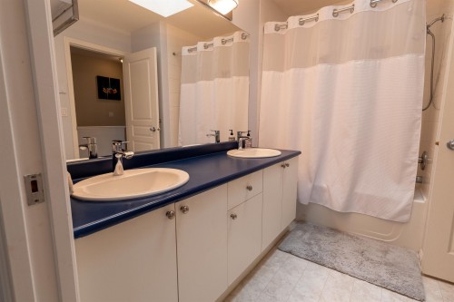 63-8844 208 Street, Langley, BC 