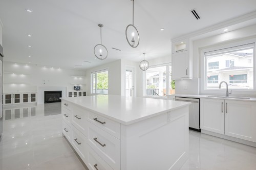 15665 82 Avenue, Surrey, BC 