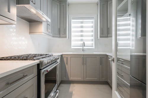 15665 82 Avenue, Surrey, BC 