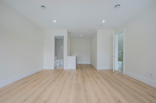 15665 82 Avenue, Surrey, BC 