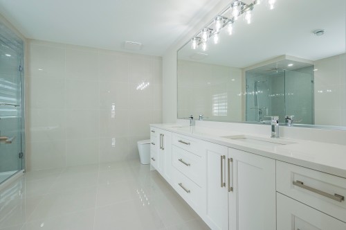 15665 82 Avenue, Surrey, BC 