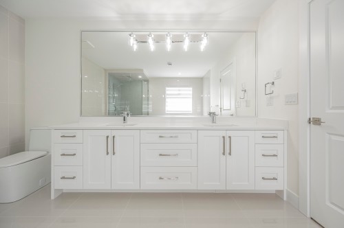 15665 82 Avenue, Surrey, BC 