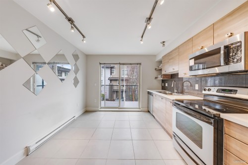 11-6671 121 Street, Surrey, BC 