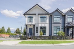 19767 75b Avenue  Langley, BC V2Y 1S1