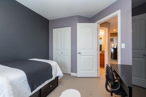 7016-179A Surrey Street, Surrey, BC 