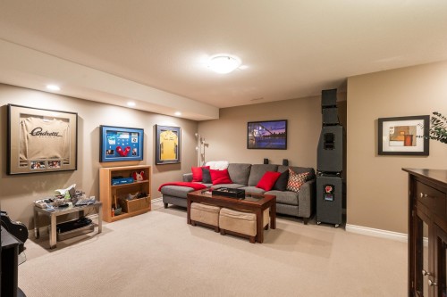 7016-179A Surrey Street, Surrey, BC 