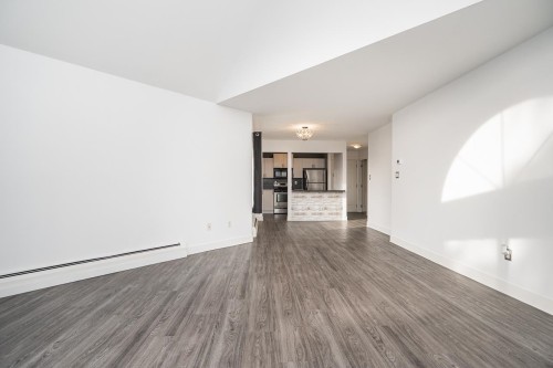 322-32725 George Ferguson Way, Abbotsford, BC 