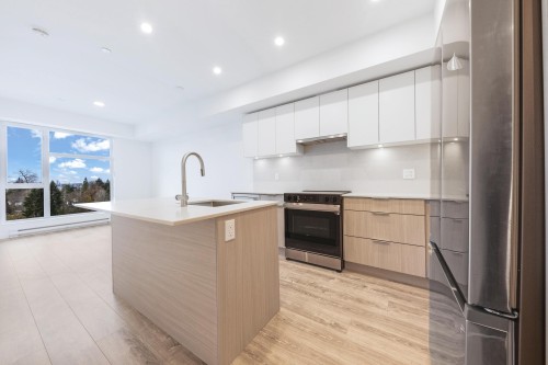 607-10828 139A Street, Surrey, BC 