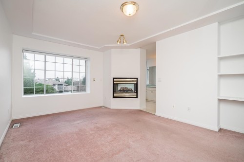 17072 103 Avenue, Surrey, BC 