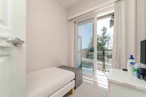 216-32083 Hillcrest Avenue, Abbotsford, BC 