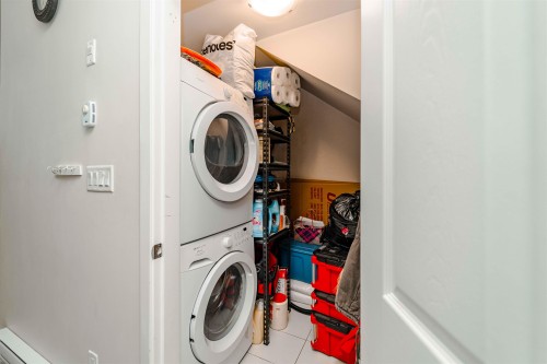 216-32083 Hillcrest Avenue, Abbotsford, BC 