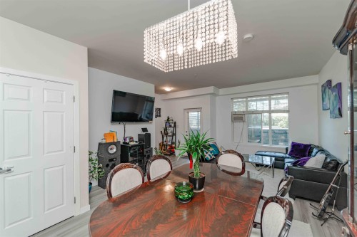 216-32083 Hillcrest Avenue, Abbotsford, BC 