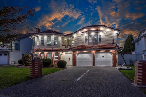 12451 90A Avenue, Surrey, BC 