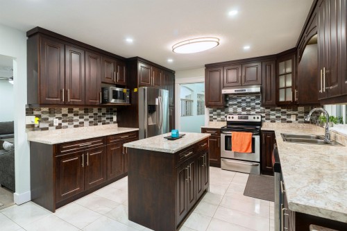 12451 90A Avenue, Surrey, BC 