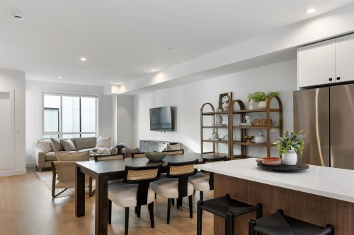 8-12635 63 Avenue, Surrey, BC 