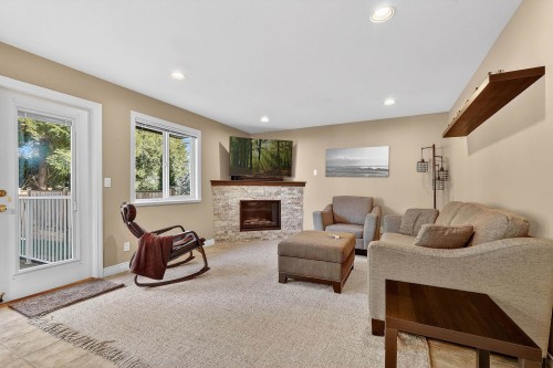 1551 161B Street, Surrey, BC 