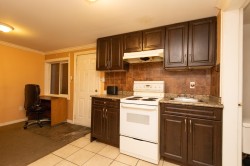 10230 128 Street  Surrey, BC V3T 2Z3