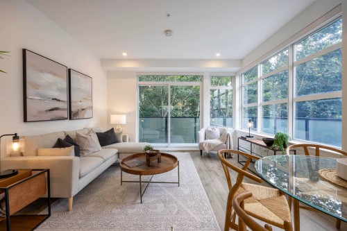 21-6328 King George Boulevard, Surrey, BC 