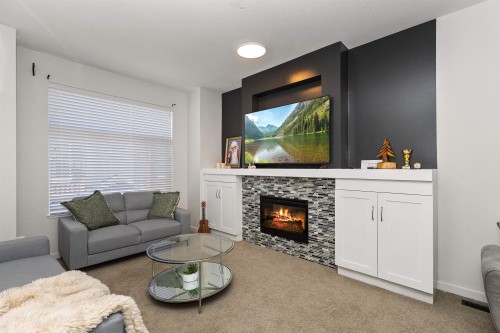 11-6956 193 Street, Surrey, BC 