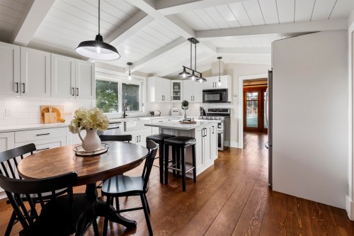 22285 64 Avenue, Langley, BC 