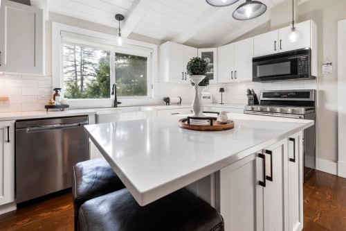 22285 64 Avenue, Langley, BC 