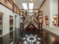 5658 124 Street  Surrey, BC V3X 3H3