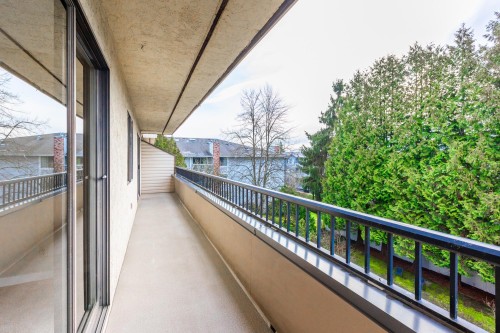 313-20460 54 Avenue, Langley, BC 