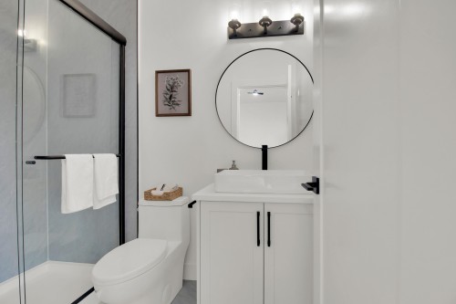 102-16058 9A Avenue, Surrey, BC 