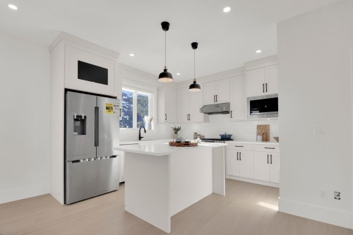 102-16058 9A Avenue, Surrey, BC 