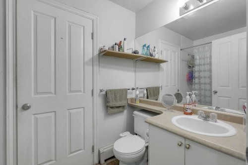 6626 Hampton Boulevard, Surrey, BC 