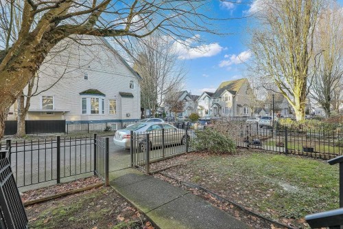 6626 Hampton Boulevard, Surrey, BC 