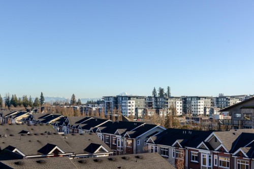 621-8067 207 Street, Langley, BC 