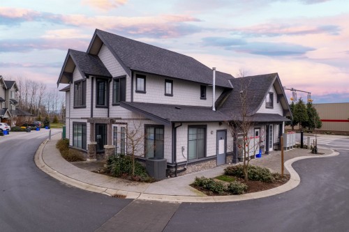 83-20487 65 Avenue, Langley, BC 