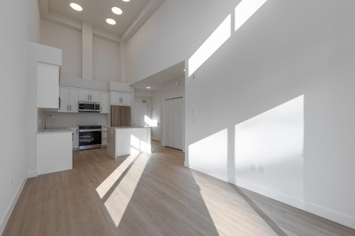 514-33820 South Fraser Way, Abbotsford, BC 