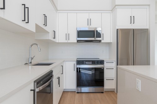 514-33820 South Fraser Way, Abbotsford, BC 