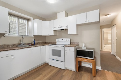 6999 144A Street, Surrey, BC 